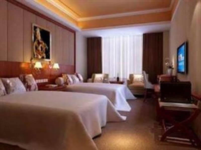Vienna Hotel - Shenzhen Higher Education Mega Center Bagian luar foto